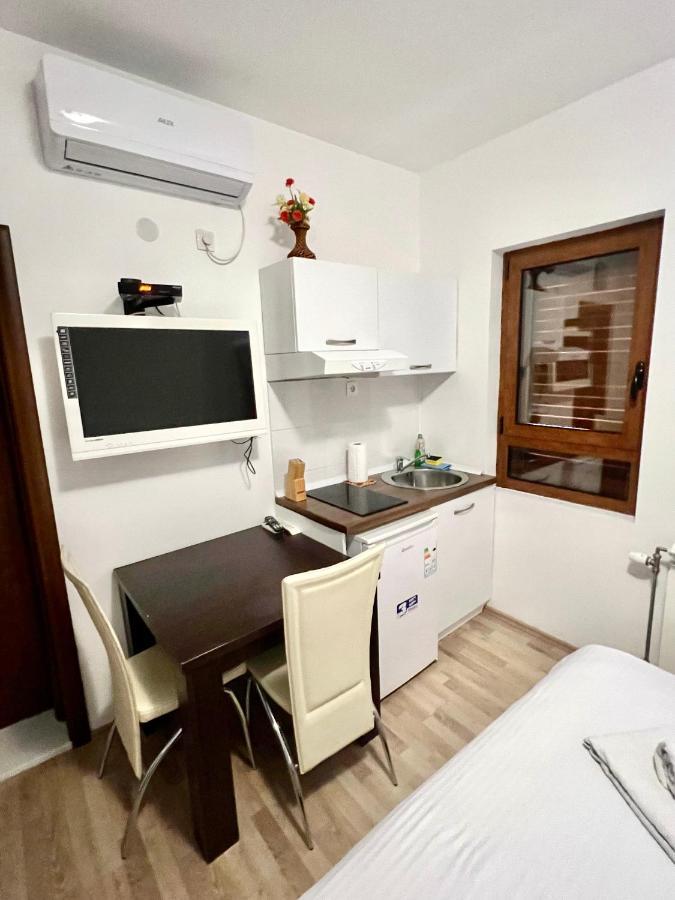 Apartments Family Tivat Exteriér fotografie